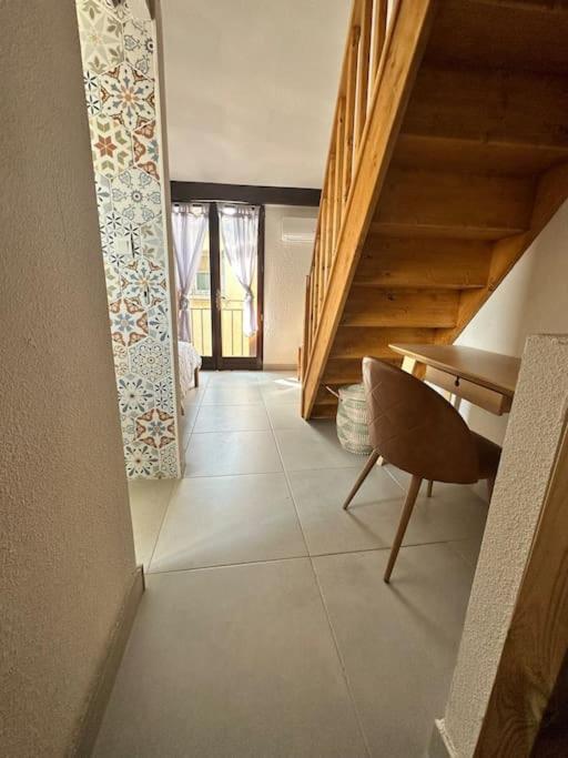 Appartement A 25 Min De La Plage Tourbes Экстерьер фото