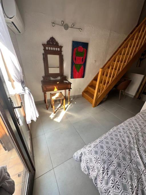 Appartement A 25 Min De La Plage Tourbes Экстерьер фото